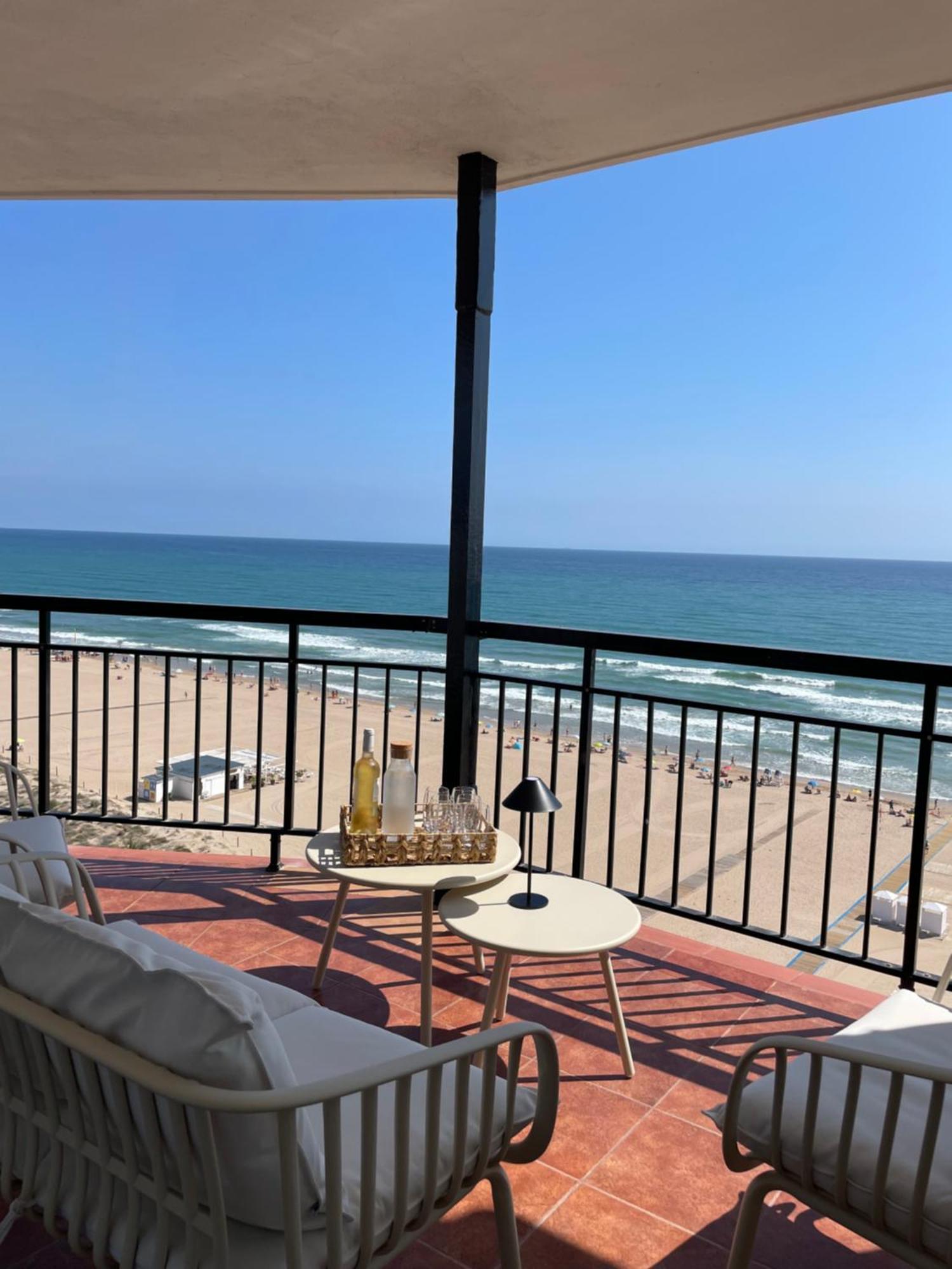 Gandia Boutique Stays - Presidente - Apartamento Premium En Primera Linea De Playa מראה חיצוני תמונה