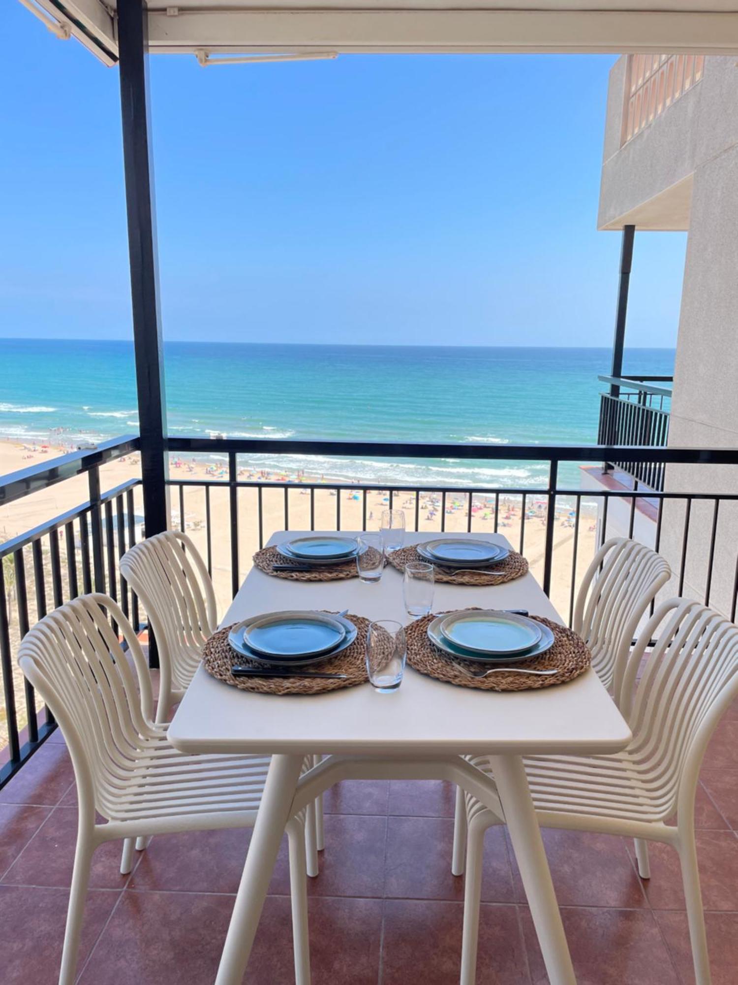 Gandia Boutique Stays - Presidente - Apartamento Premium En Primera Linea De Playa מראה חיצוני תמונה
